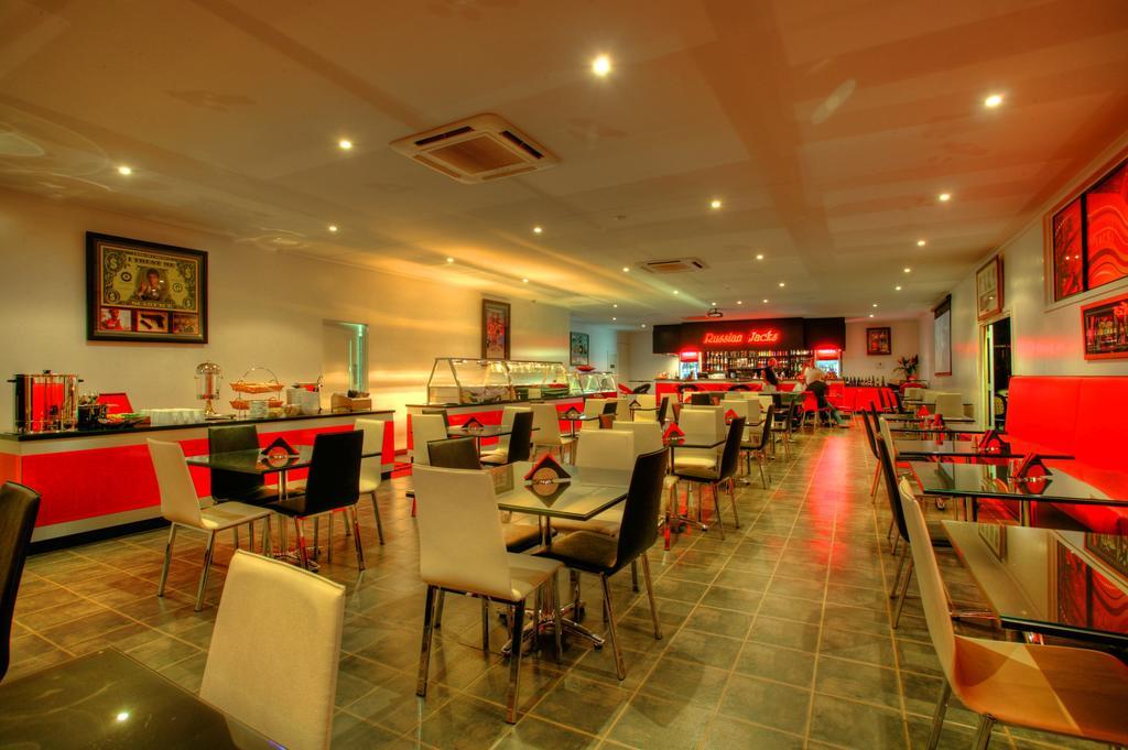 Halls Creek Motel Екстериор снимка